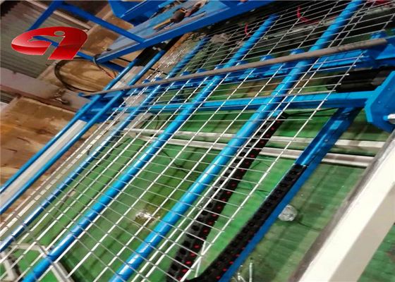 O PLC controla a máquina de tecelagem frisada totalmente automático da rede de arame para o painel da cerca da malha soldada