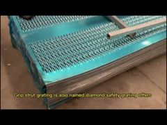 Grelha de aço galvanizado de 2 mm inoxidável 240 * 4020 mm / placas de roda antiderrapagem