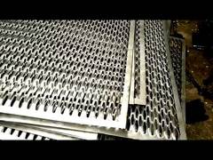 O carbono de alumínio e suave perfurou a passagem galvanizada que raspa a espessura de 0.3MM- 8MM