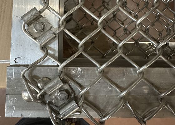Aço inoxidável 316L Chain Link Fence Tecido Delimitador Parede Aço galvanizado