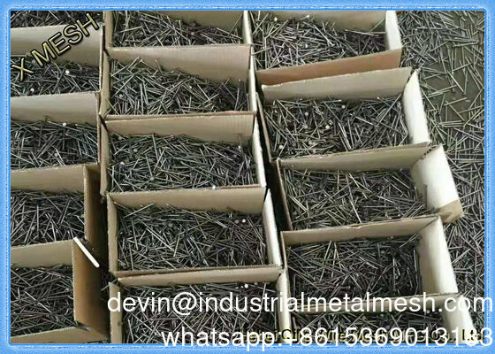 30mm 40mm 50mm 60mm 70mm 80mm Cabeça em entalhe Precortada Unhas de fio comum Unhas comuns Cartão de madeira
