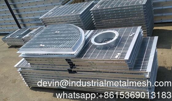 Carga pesada galvanizado soldado serrado antisslip trincheira drenagem de canaveira placa de cobertura de piso industrial plataforma de calçada grades de barras de aço