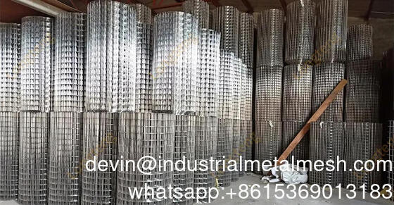 Painel de malha de arame soldado galvanizado a quente de 2,5 mm e 3,0 mm, chapa de malha de arame de aço para construção