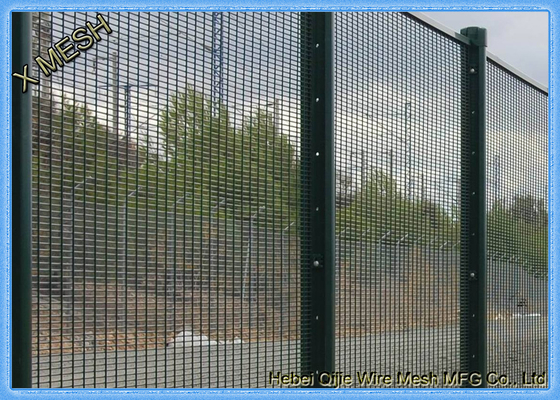 A segurança de Clearvu 358 galvanizou a formação dos painéis da cerca/painéis de malha “V” horizontal