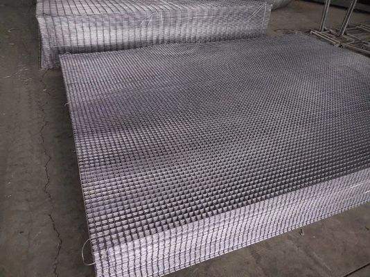 3.4mm Painéis de vedação de arame galvanizado soldado 15cm Malha 1.22*2.44 Preto