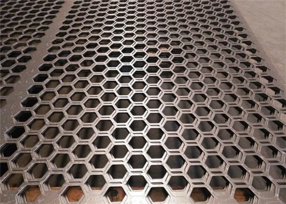 Placas metálicas hexagonais perfuradas de aço inoxidável duplex de qualidade