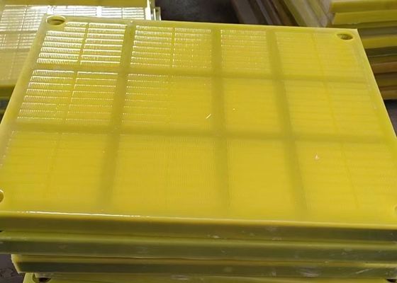 Painéis amarelos da tela do poliuretano da malha do plutônio com o gancho para os meus que vibram