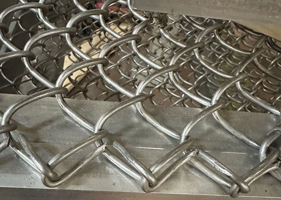 Aço inoxidável 316L Chain Link Fence Tecido Delimitador Parede Aço galvanizado