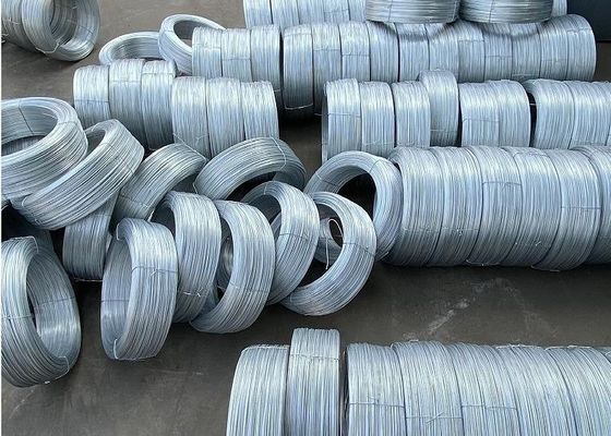 O fio de emperramento galvanizado do metal do soldado do preço do rolo do fio do ferro do zinco galvanizou o fio de ferro galvanizado de mergulho quente