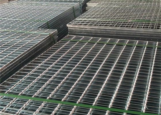 Grelhas de aço galvanizadas simples / serrilhadas a quente para passeios de plataforma