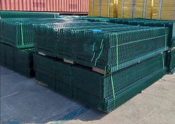 Cercas galvanizadas de painéis 3D Cercas de aço curvas 3D cercas de arame elétrico curvo cercas de arame elétrico V malha cercas de segurança