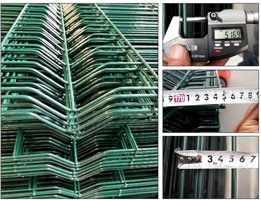 Perímetro de Segurança do Jardim 0,4 mm vedação metálica curva 3d malha de arame farpado em forma de pêssego