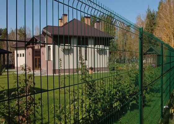 Proteger o jardim em estilo exterior decorativo 3D curva vedação de malha de arame soldado