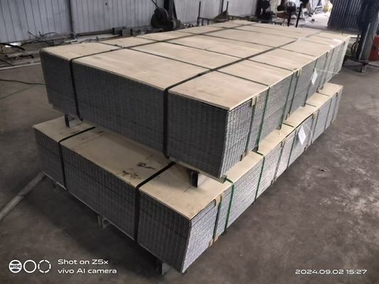 Fio soldado galvanizado mergulhado quente Mesh Panel construção de 8ft x de 4ft 4mm