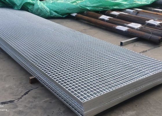 30X5mm Grelha de aço serrilhada Grelha de fogueira dobrável Grelha pesada Inoxidável / Galvanizado para barra