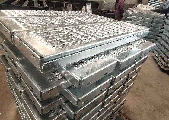 O carbono de alumínio e suave perfurou a passagem galvanizada que raspa a espessura de 0.3MM- 8MM