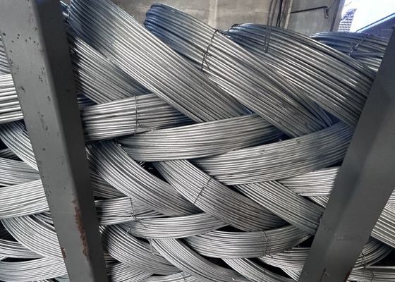 O fio de emperramento galvanizado do metal do soldado do preço do rolo do fio do ferro do zinco galvanizou o fio de ferro galvanizado de mergulho quente