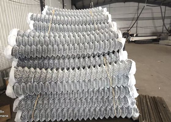 o campo de exploração agrícola de 1*1 1.2m galvanizou o cerco da tela do elo de corrente do fio de aço