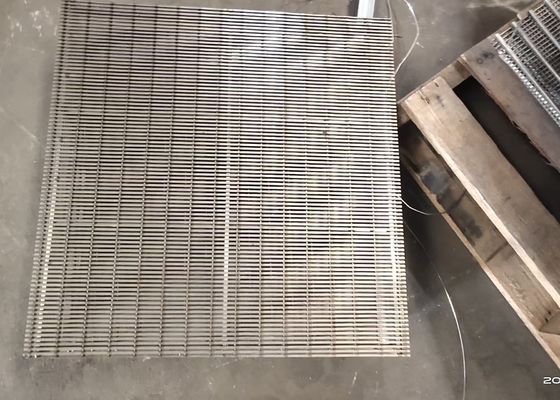 Tecido simples Forma de buraco hexagonal 610 * 610 PU Poliuretano 80-95 Shore A Wedge Wire Mesh