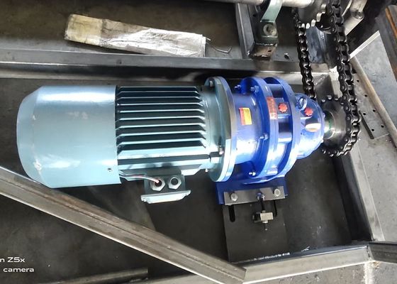 O PLC controla a máquina de tecelagem frisada totalmente automático da rede de arame para o painel da cerca da malha soldada