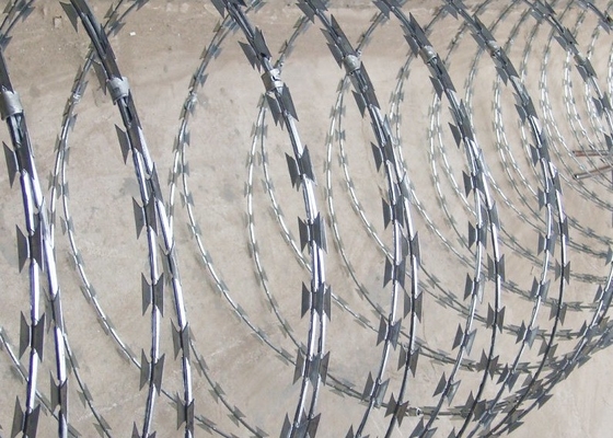 Aço inoxidável galvanizado a quente Concertina Razor Blade Barbed Wire Mesh Fence