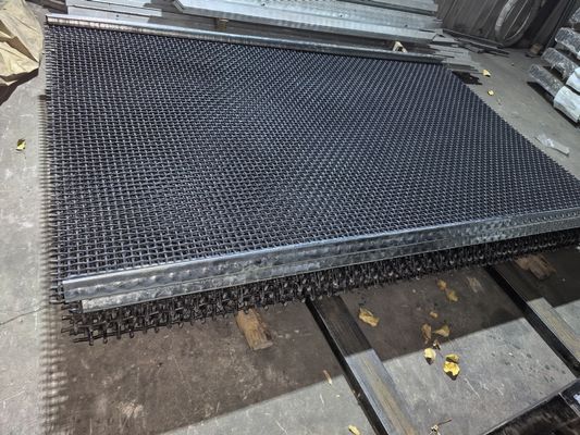 O aço carbono alto frisou o fio tecido Mesh Vibrating