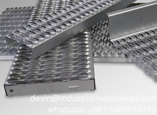 Grelha de Segurança Perfurada Resistente à Corrosão de Boca de Jacaré para Refinarias de Petróleo/Energia