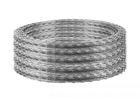 O mergulho quente do GV galvanizou o comprimento sanfona do arame farpado 2.0m-10.0m do fio da lâmina