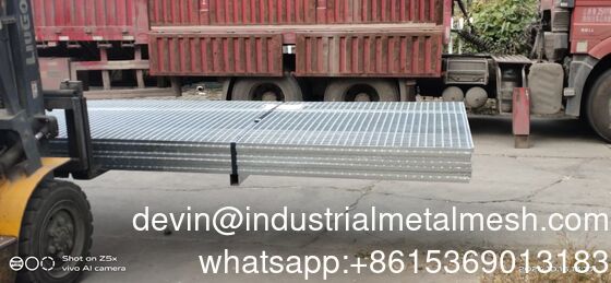 Plataforma de Grelha de Aço Galvanizado à Prova de Ferrugem Grelha de Aço Serrilhada