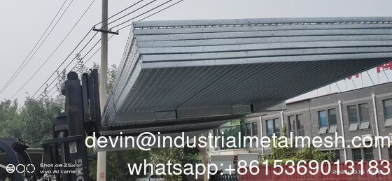 Plataforma de Grelha de Aço Galvanizado à Prova de Ferrugem Grelha de Aço Serrilhada