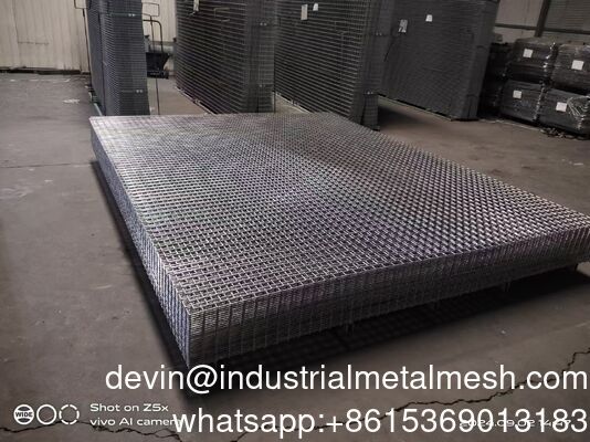 Fábrica de painéis de malha de arame galvanizado de 150x50mm