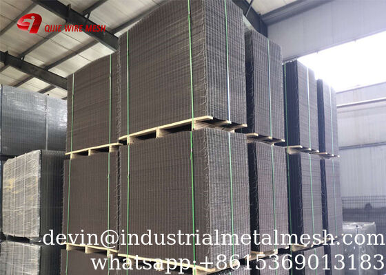 Hot Dipped Galvanized Welded Wire Mesh Fence Panels 3D Model for Residential