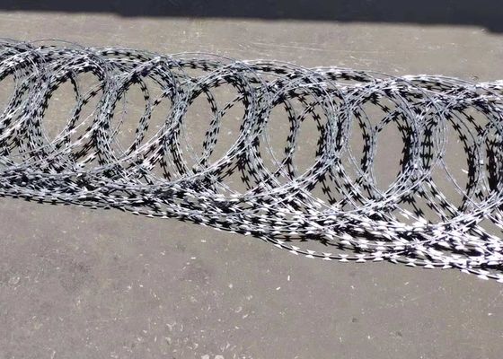 Bobina sanfona galvanizada mergulhada quente do arame farpado Bto-22 de aço