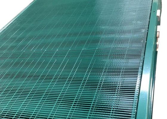 O pó eletrostático de Mesh Fencing Panels Glavnized And da alta segurança 358 revestiu