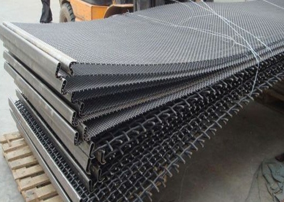 Malha de tela vibratória frisada de ferro preto quadrado 1,5 m x 1,95 m