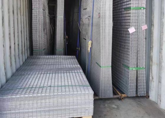 8 o ′ FT do ′ X4 galvanizou a malha soldada de aço 1
