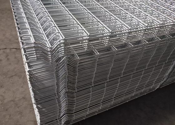 O PVC revestiu o revestimento do quadro e o fio curvado 3D Mesh Fence