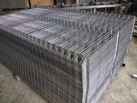 4x4 tecido perfurado soldou o fio Mesh Galvanized For Garden Fence