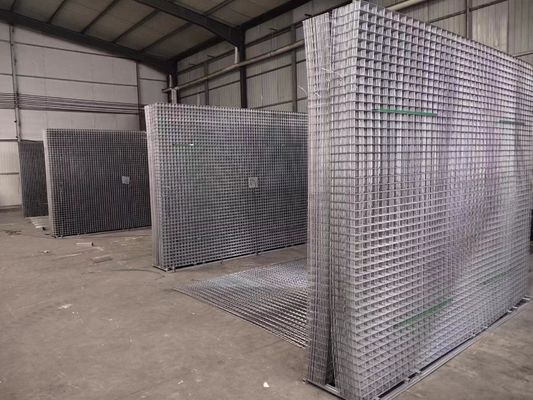 cerca de fio soldada 50mm*50mm Panels 2x2 galvanizado para a gaiola de pássaro