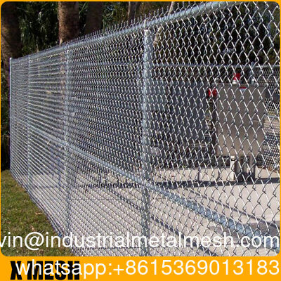Poste galvanizado da cerca do elo de corrente do PVC do metal das portas da rede de arame do diamante do fio de Babred da lâmina