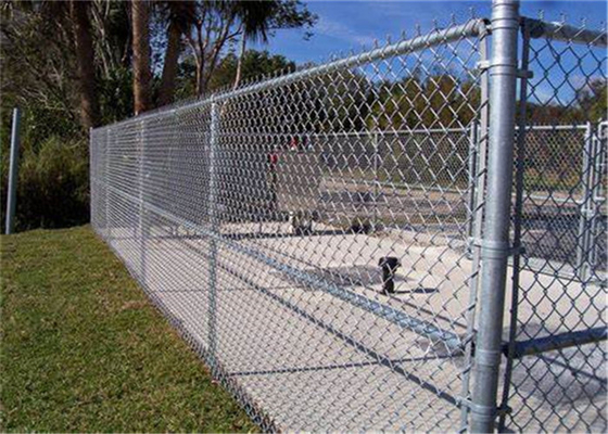 O Pvc galvanizado e preto revestiu a cerca Fabric do elo de corrente de 1.8m