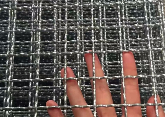 Malha de arame trançada resistente ao desgaste de 10 mm com orifício de trama simples de aço inoxidável frisado